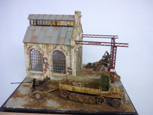 RT-Diorama 35292 Diorama-Base: &amp;quot;Railroad Shed&amp;quot; 1/35 – image 10