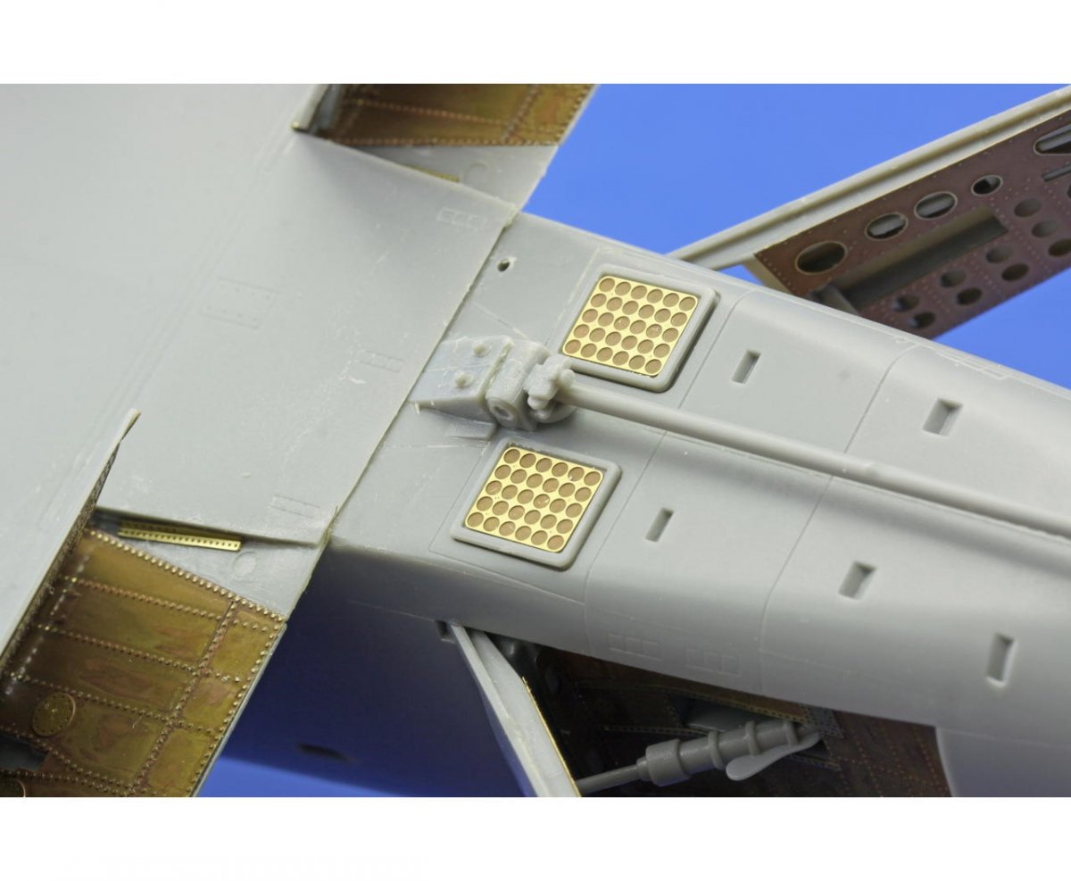 Eduard 32346 A-4F landing flaps 1/32 Trumpeter – zdjęcie 3