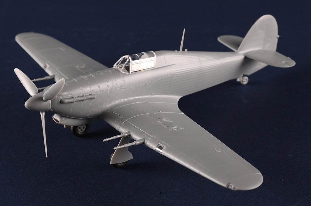 Hobby Boss 81779 Hawker Hurricane Mk.IIc / Trop 1/48 – zdjęcie 11
