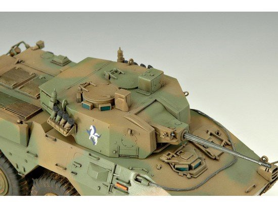 Trumpeter 00327 JGSDF Type 87 Reconnaissance Vehicle 1/35 – zdjęcie 9