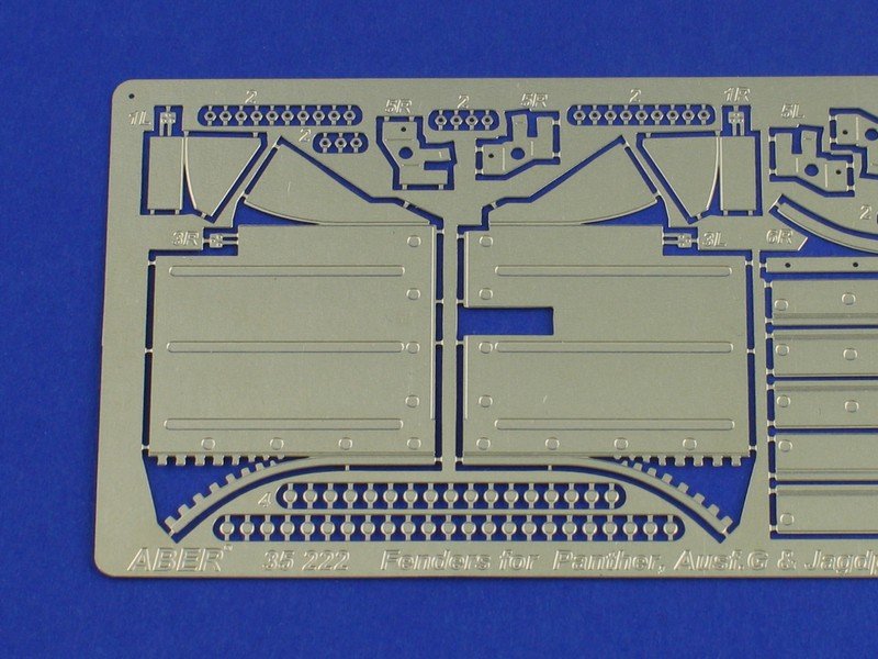 Aber 35222 Fenders for Panther Ausf.G and Jagdpanther 1/35 – image 2