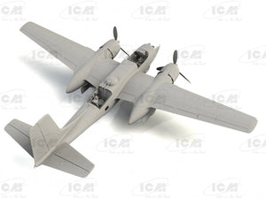 ICM 48288 A-26C-15 Invader with pilots and ground personnel 1/48 – image 3