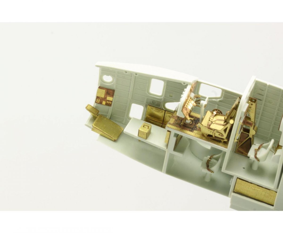 Eduard 73561 Halifax B Mk. III interior REVELL 1/72 – zdjęcie 6