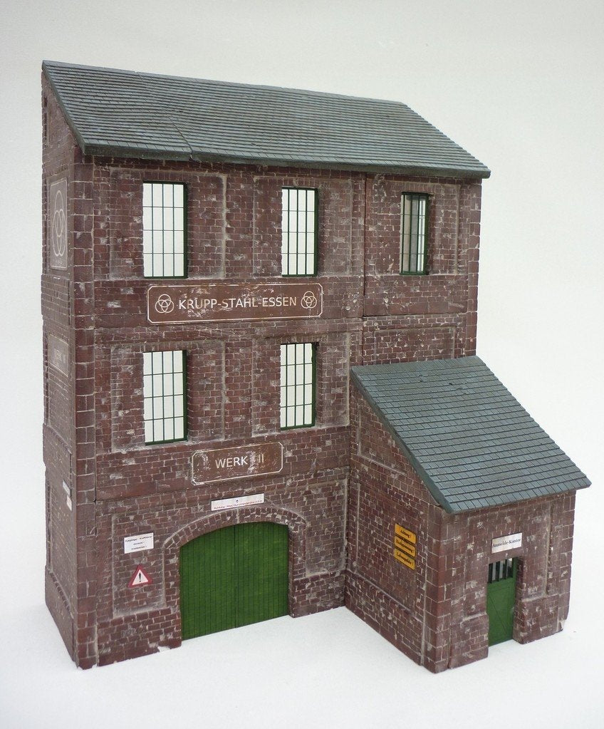 RT-Diorama 35173 Factory Building: &amp;quot;Steel Mill&amp;quot; 1/35 – image 2