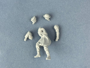 Copper State Models F32-064 British Dispatch Rider on a short break (Motorcycle not included) 1/32 – zdjęcie 4
