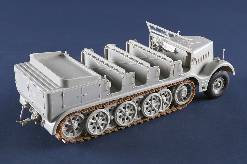 Trumpeter 09575 Schwerer Zugkraftwagen 18 t Sd.Kfz.9 Artillery Version 1/35 – zdjęcie 7
