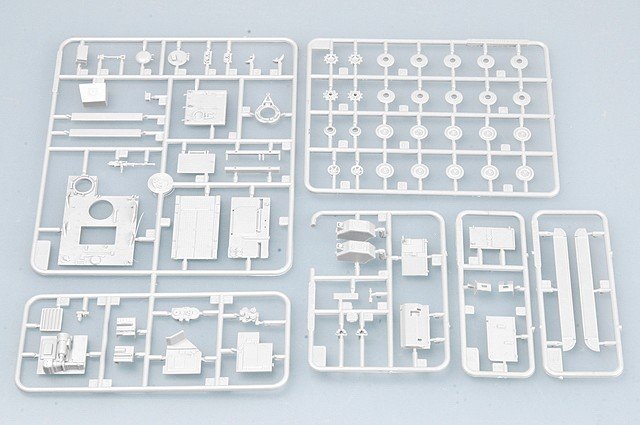 Trumpeter 07239 US M 113A2 Armored Car 1/72 – image 4
