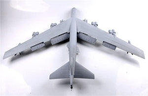 Modelcollect UA72200 B-52H U.S. Stratofortress strategic Bomber 1/72 – zdjęcie 4