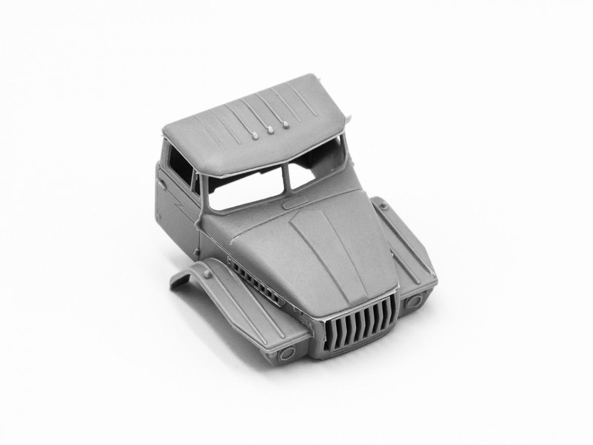 ICM 72708 URAL-4320 Military Truck of the Armed Forces of Ukraine 1/72 – image 3