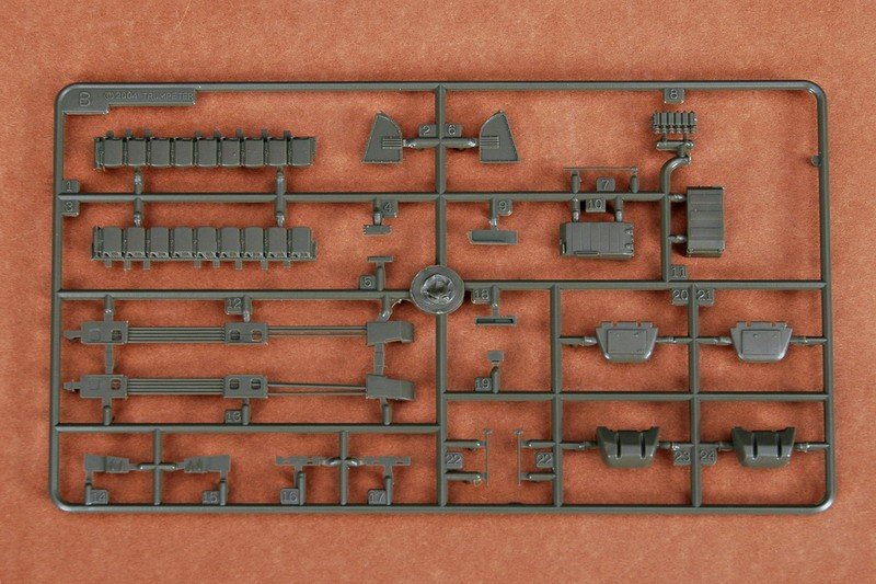 Trumpeter 07220 Strv103 c MBT 1/72 – image 5