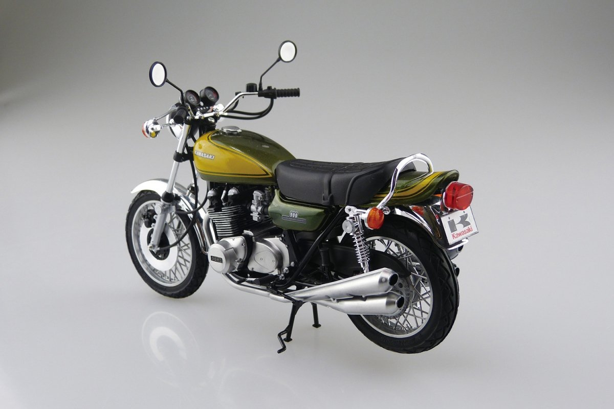Aoshima 05531 KAWASAKI 900 SUPER4 Z1 witth CUSTOM PARTS 1/12 – image 3
