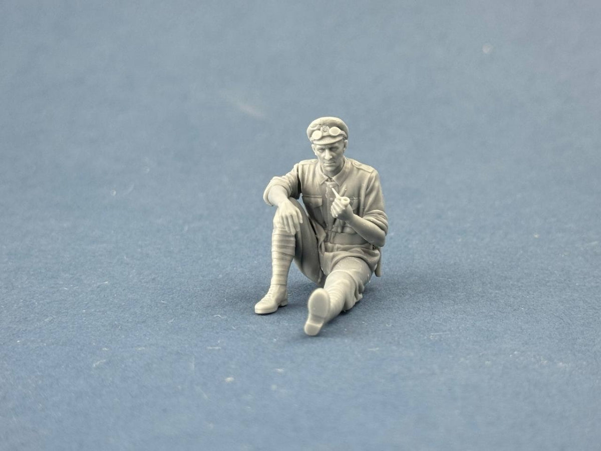 Copper State Models F32-067 British Dispatch Rider smoking pipe (Motorcycle not included) 1/32 – image 2