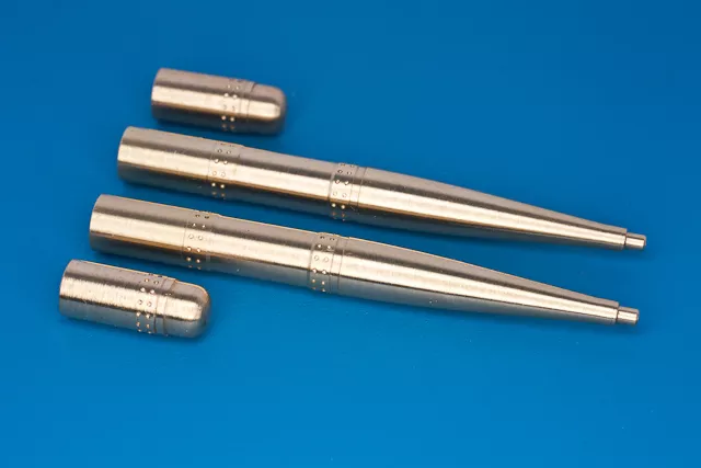 RB Model 32AB09 20mm Hispano cannons for Spitfire (wing E &amp;amp; C) 2 x cannons &amp;amp; 2 gaps 1/32 – zdjęcie 4