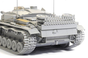 Dragon 6644 StuG III Ausf.F8 Late Production w/Winterketten 1/35 – image 7