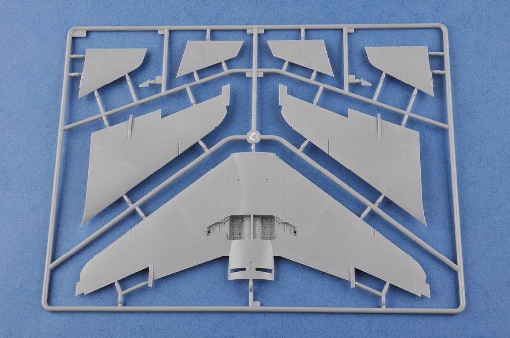 Hobby Boss 81752 SAAB J-32B/E Lansen – image 7
