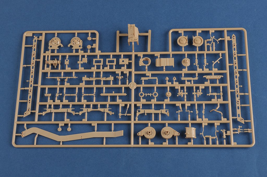 Hobby Boss 84554 German Sd.Kfz.179 Bergepanther Ausf.G Late Version 1/35 – zdjęcie 7