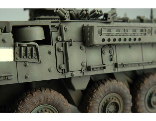 Trumpeter 00398 United State Army M1131 Stryker FSV 1/35 – zdjęcie 4