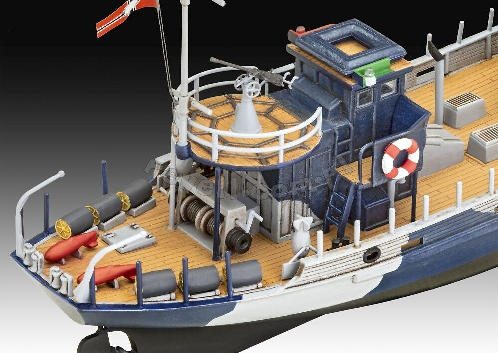 Revell 05242 KFK Kriegsfischkutter 1/144 – image 4
