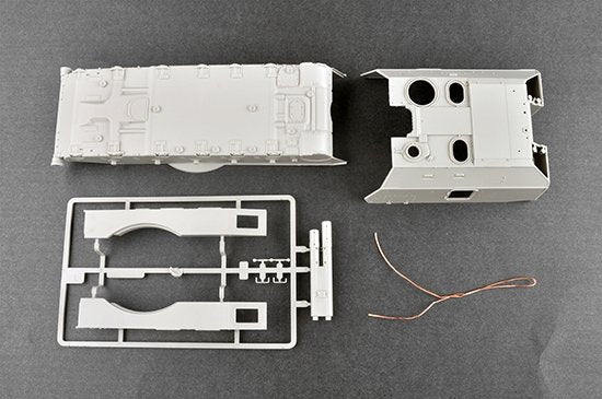 Trumpeter 09534 2S19-M2 Self-propelled Howitzer 1/35 – immagine 5
