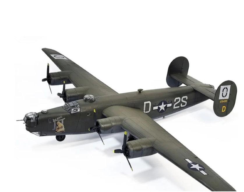 Academy 12584 USAAF B-24H Liberator Zodiac 1/72 – zdjęcie 6