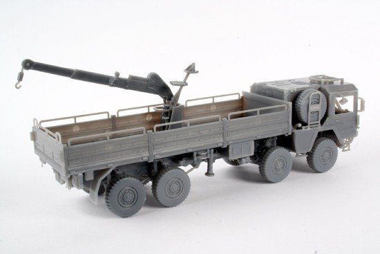Revell 03172 LKW 10t. mil gl (8x8 Truck) 1/72 – zdjęcie 3
