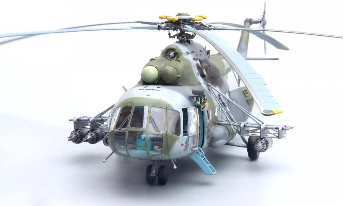 AMK 88010 Mi-17 Hip Early 1/48 – immagine 16