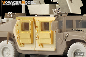 Voyager Model PEA246 Modern HUMVEE family bullet-proof door (For TAMIYA/BRONCO) 1/35 – image 2