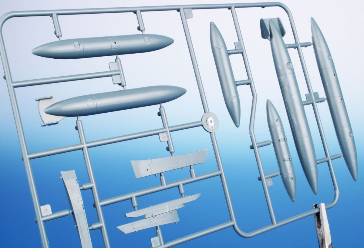 Special Hobby 48238B Dassault SMB-2 Super Mystere / Sa&amp;#39;ar - Israeli Storm in the Sky&amp;#39; (Kit+Book) 1/48 – zdjęcie 5