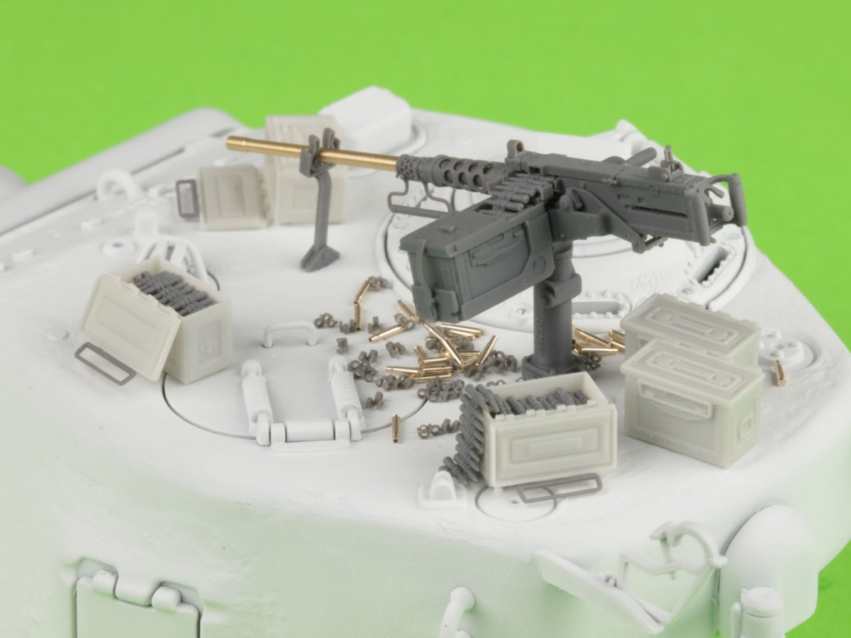 Master GM-35-063 Browning M2HB .50 cal (12.7mm) - machine gun with tank mount - WWII period (early M23 cradle with early ammo rack) 1/35 – image 16