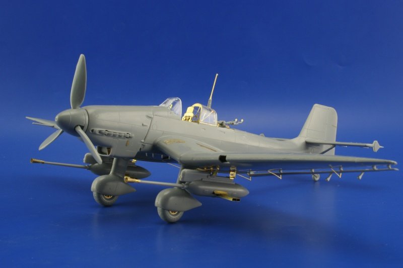 Eduard 49324 Ju 87G-2 Stuka 1/48 Hasegawa – image 5