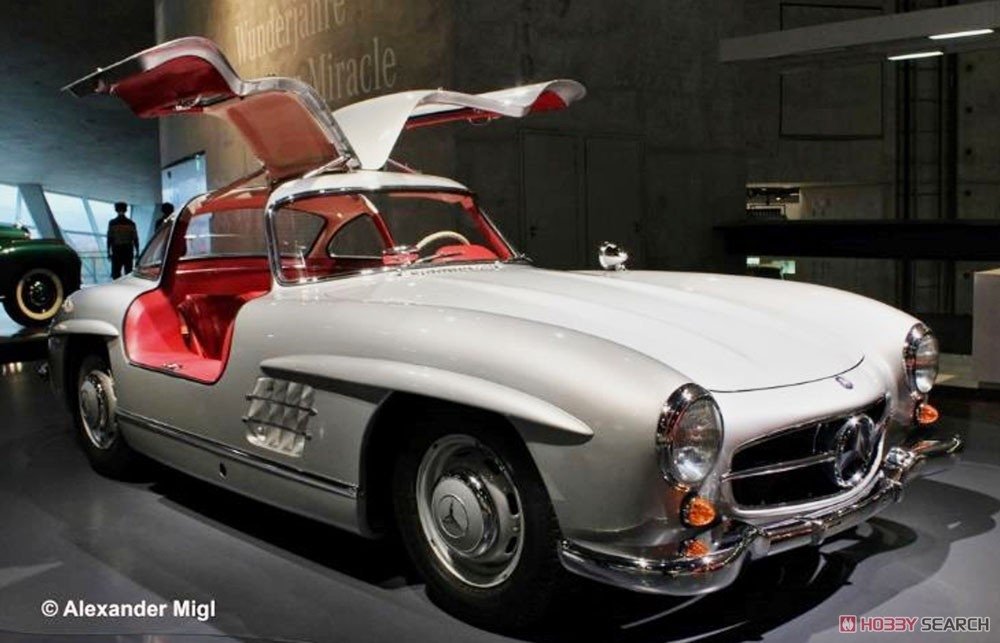 Revell 07657 Mercedes-Benz 300 SL 1/12 – zdjęcie 3