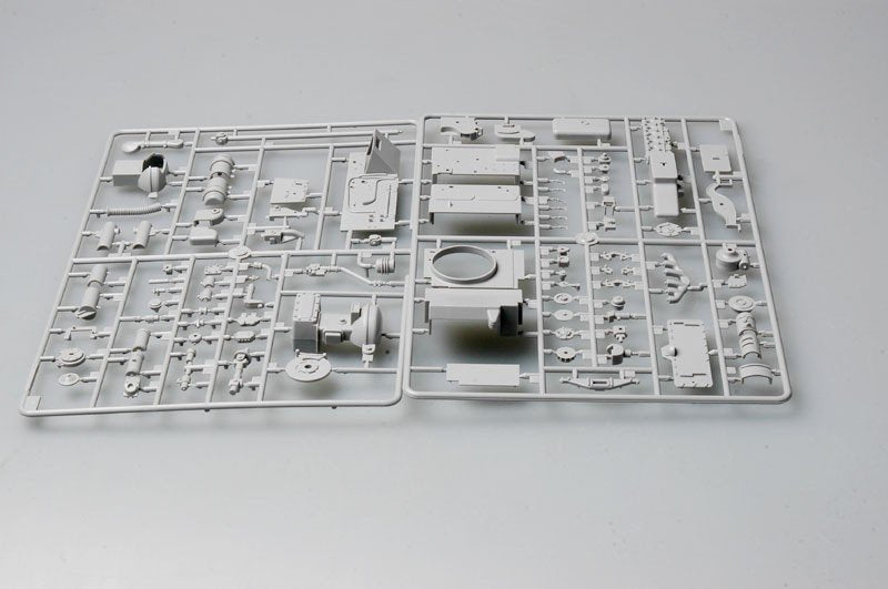 Trumpeter 00911 M16 Multiple-Gun Motor Carriage 1/16 – image 11