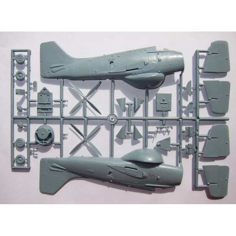 Sword 72088 Gannet AEW.3 with PUR operator interior set 1/72 – image 3