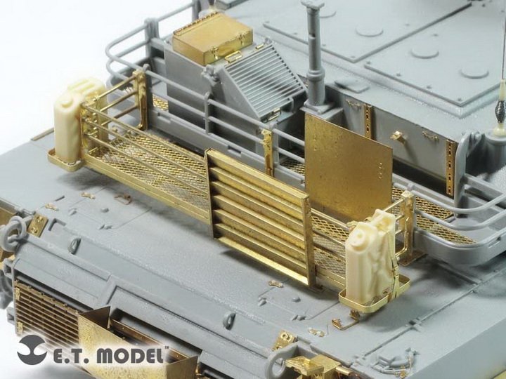 E.T. Model EA35-041 Modern US Army M1A1/A2 CIP 1/35 – Bild 3