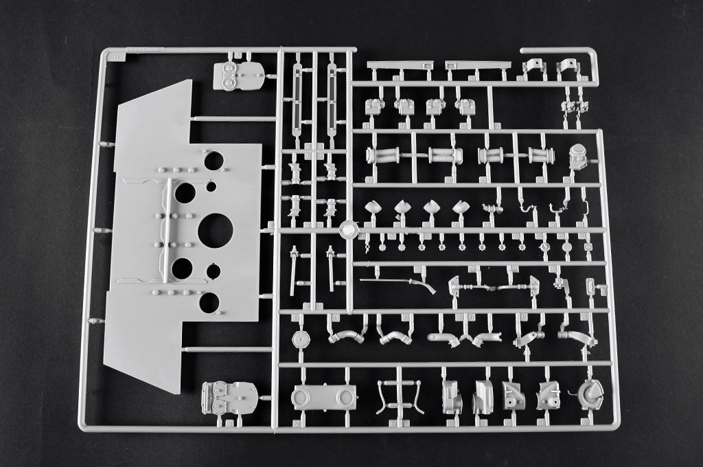 Trumpeter 00948 German Tiger II Heavy Tank - Porsche Turret Early Production 1/16 – zdjęcie 47