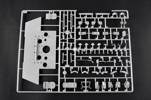 Trumpeter 00948 German Tiger II Heavy Tank - Porsche Turret Early Production 1/16 – zdjęcie 47