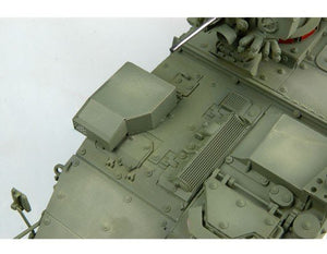 Trumpeter 00397 M1130 Stryker Command Vehicle 1/35 – zdjęcie 7