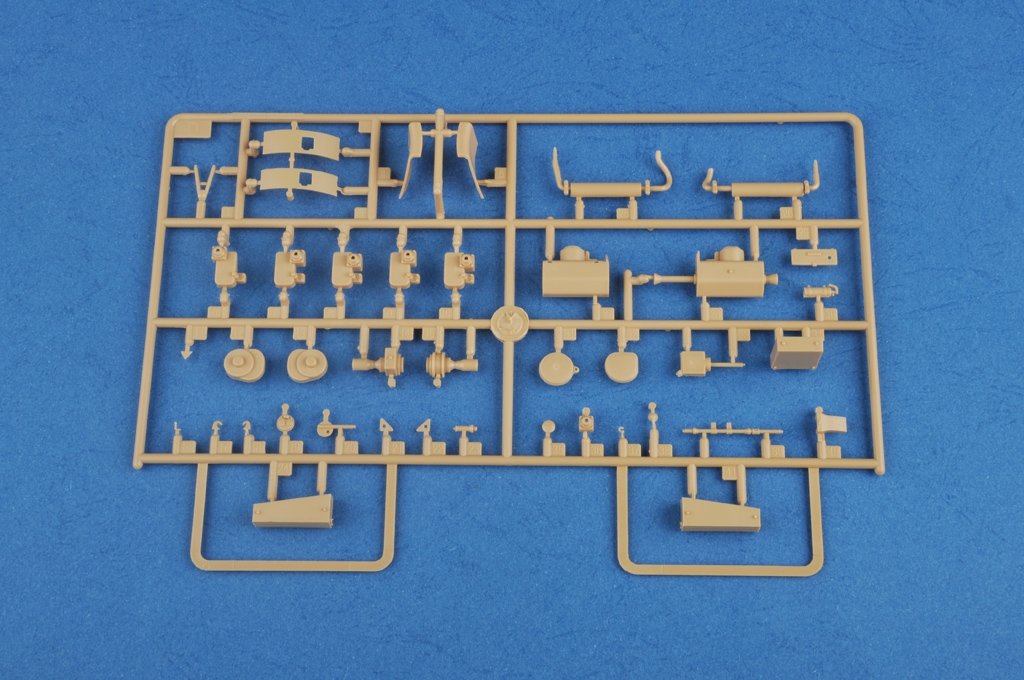 Hobby Boss 83829 Hungarian 40M Nimrod Anti-Aircraft Gun 1/35 – image 7