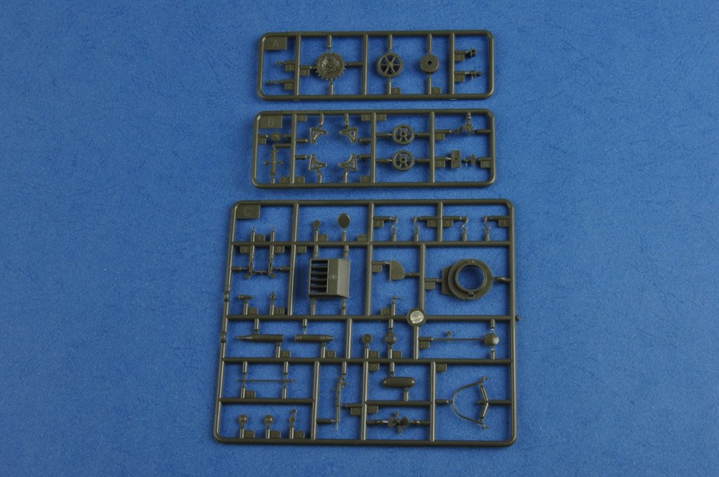 Hobby Boss 83821 Soviet T-37A Light Tank (Izhorsky) 1/35 – zdjęcie 6