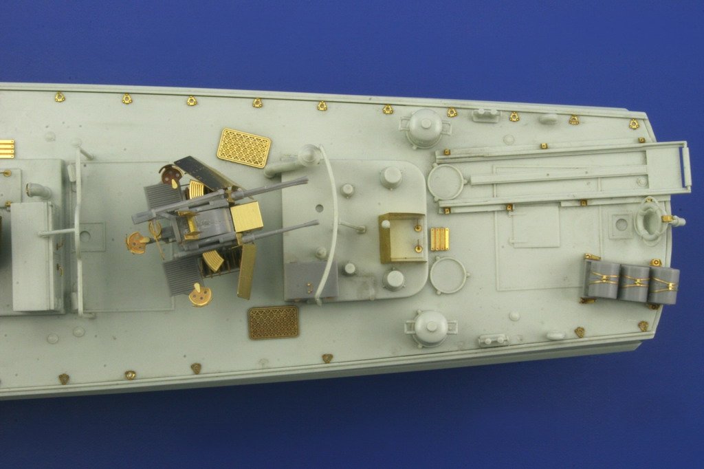 Eduard 53009 S-100 Schnellboot REVELL 1/72 – zdjęcie 8