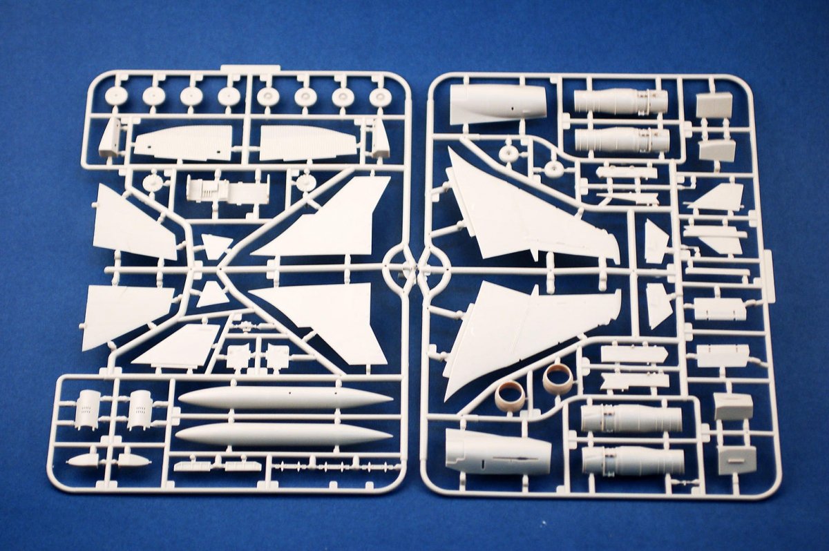 Kitty Hawk 80106 Sepecat Jaguar GR.1/GR.3 1/48 – zdjęcie 11