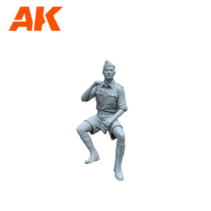 AK Interactive AK35504-A PZ.KPFW.IV AUSF.D AFRIKA KORPS + DAK PANZERFAHRER 1/35 – image 19