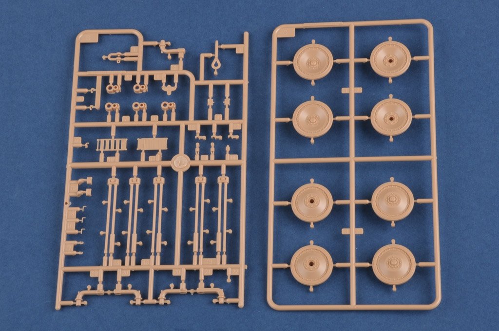 Hobby Boss 84551 German Sd.Kfz.171 Panther Ausf.G - Early Version 1/35 – image 7