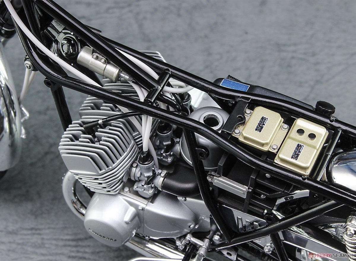 Hasegawa 21510 (BK10) Kawasaki 500-SS/MACH III (H1) 1/12 – zdjęcie 6