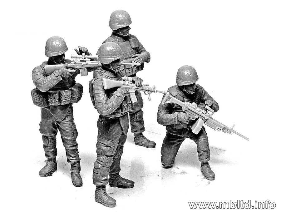 Master Box 3591 US Check Point (Iraq 2003) 1/35 – zdjęcie 3