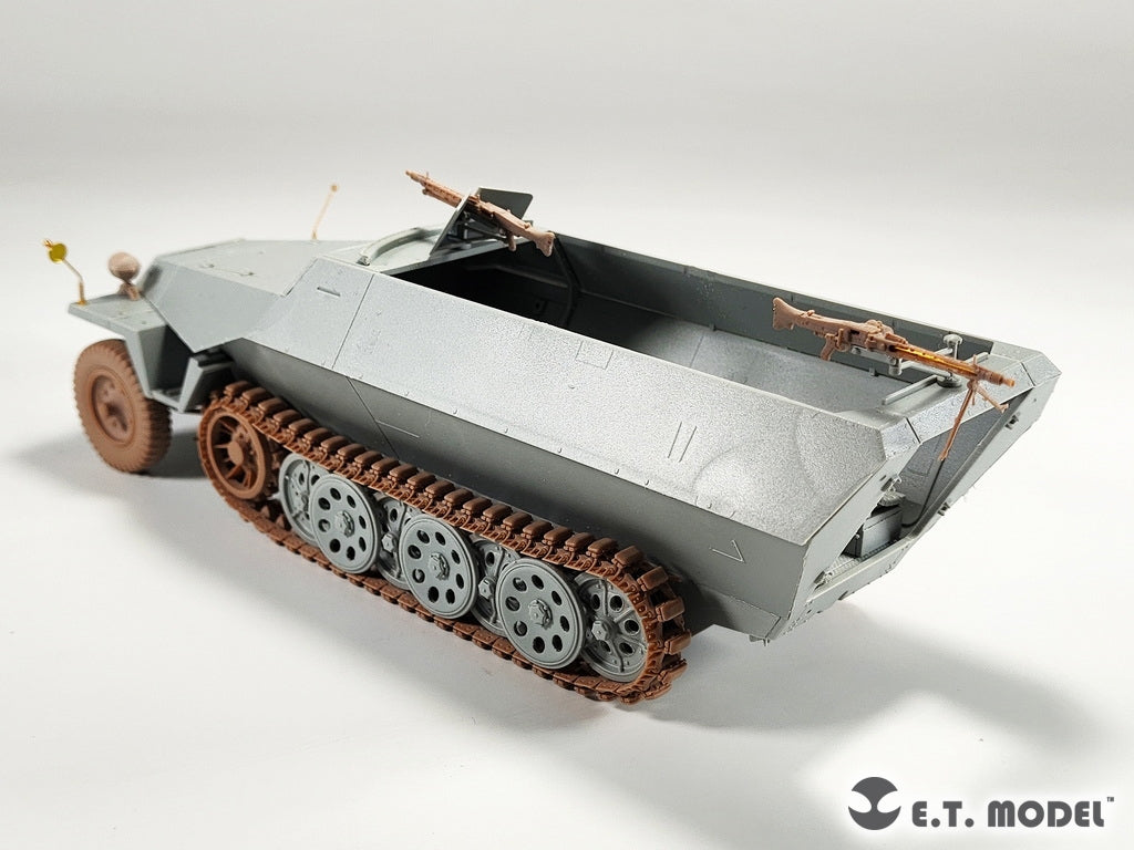 E.T. Model P35-405 WWII German Sd.kfz.251/Sd.kfz.11 Track links &amp;amp; Sprockets Early 3d Printed 1/35 – zdjęcie 9