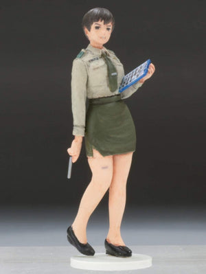 Fine Molds HC04 Historic Costume Girl JGSDF HMV With Figure Hinata 1/35 – zdjęcie 3