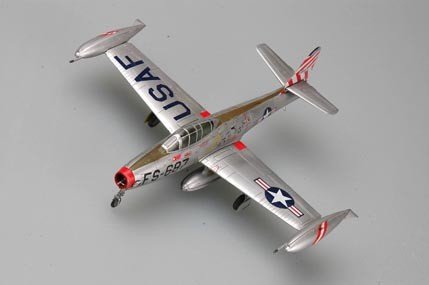 Hobby Boss 80246 F-84E Thunderjet Fighter 1/72 – image 6