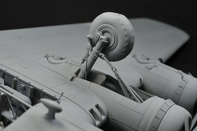 HK Models 01E04 B-17 Flying Fortress F and G 1/32 – zdjęcie 2