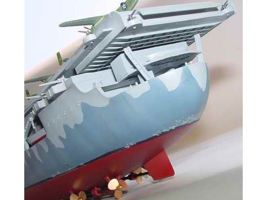 Trumpeter 05601 U.S. Aircraft Carrier CV-8 Hornet 1/350 – zdjęcie 3